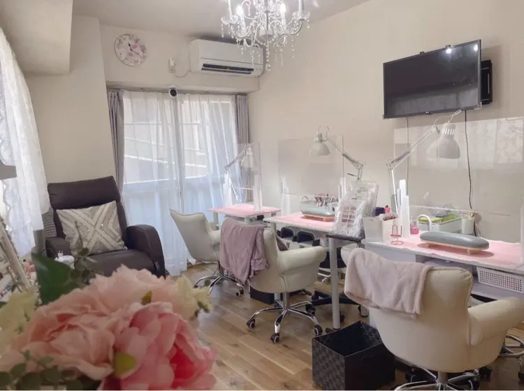 ビューティーサロン　フラワーズの内観・外観1