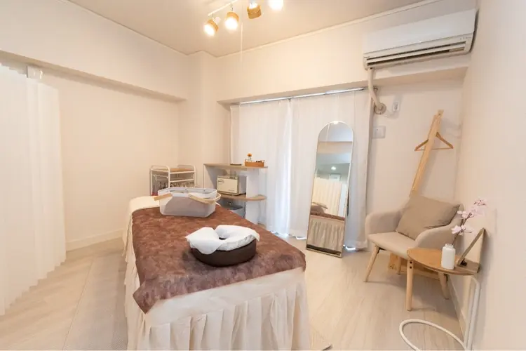 Laurino salonの内観・外観1