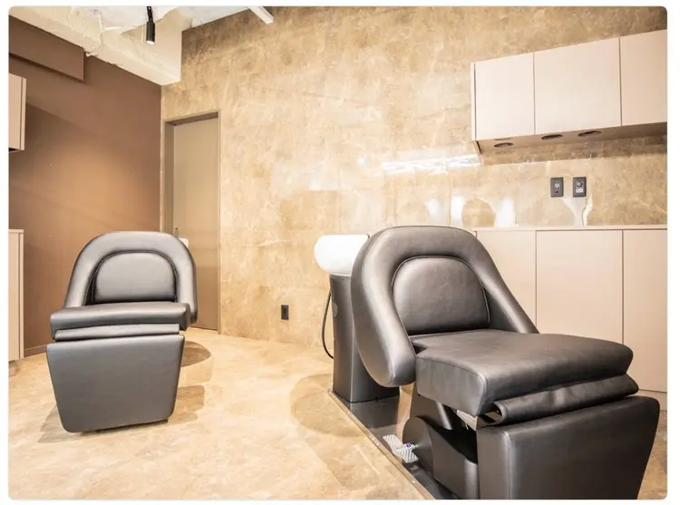 EIGHT white 札幌駅前店【エイト ホワイト】の内観・外観3