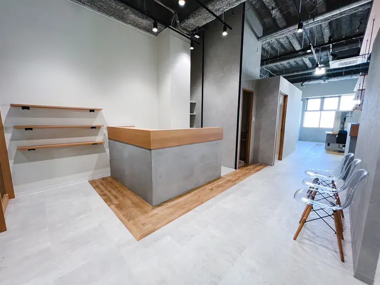 Hair Resort regaloの内観・外観1