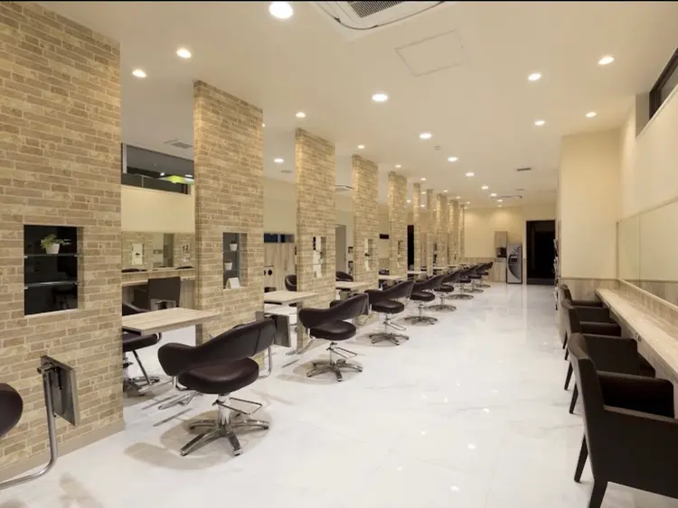 グランデュール焼津店の内観・外観3