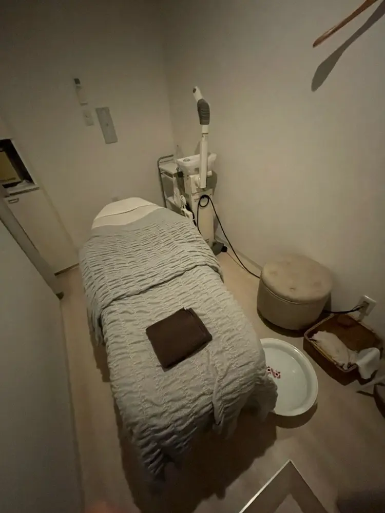 POLA THE BEAUTY御経塚店の内観・外観2