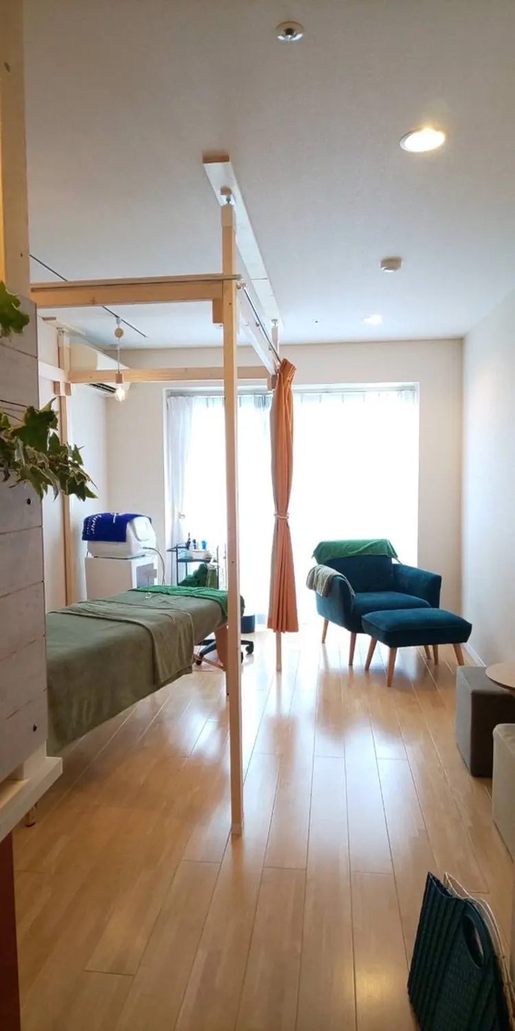 é(acute e)の内観・外観1