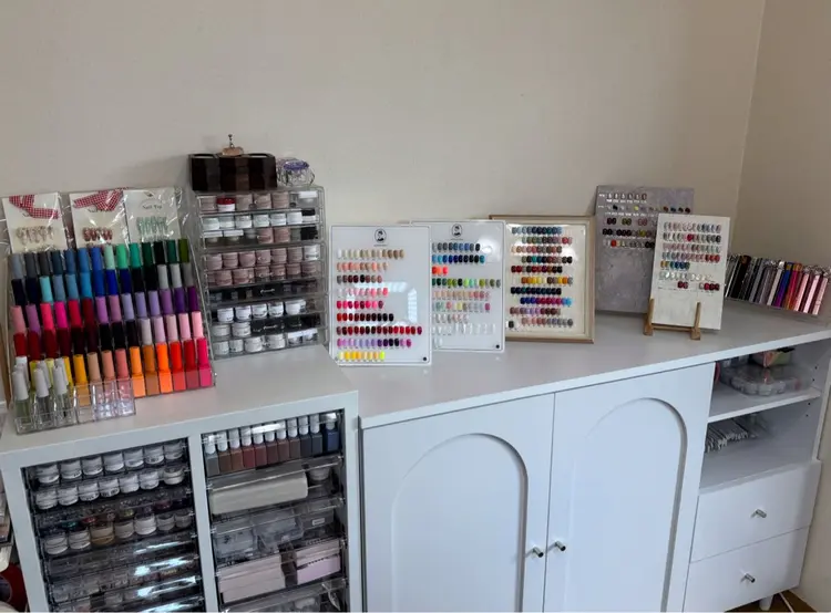 Sg Nailの内観・外観2