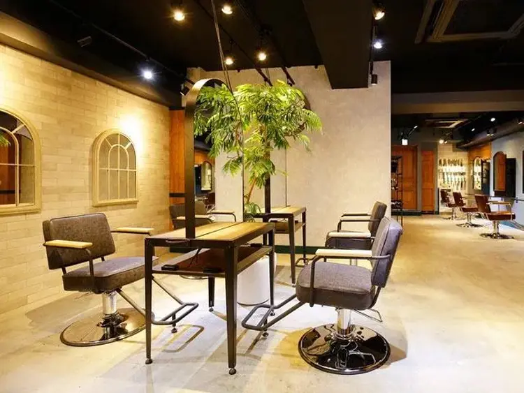 Hair Design Collet Neo池袋の内観・外観1