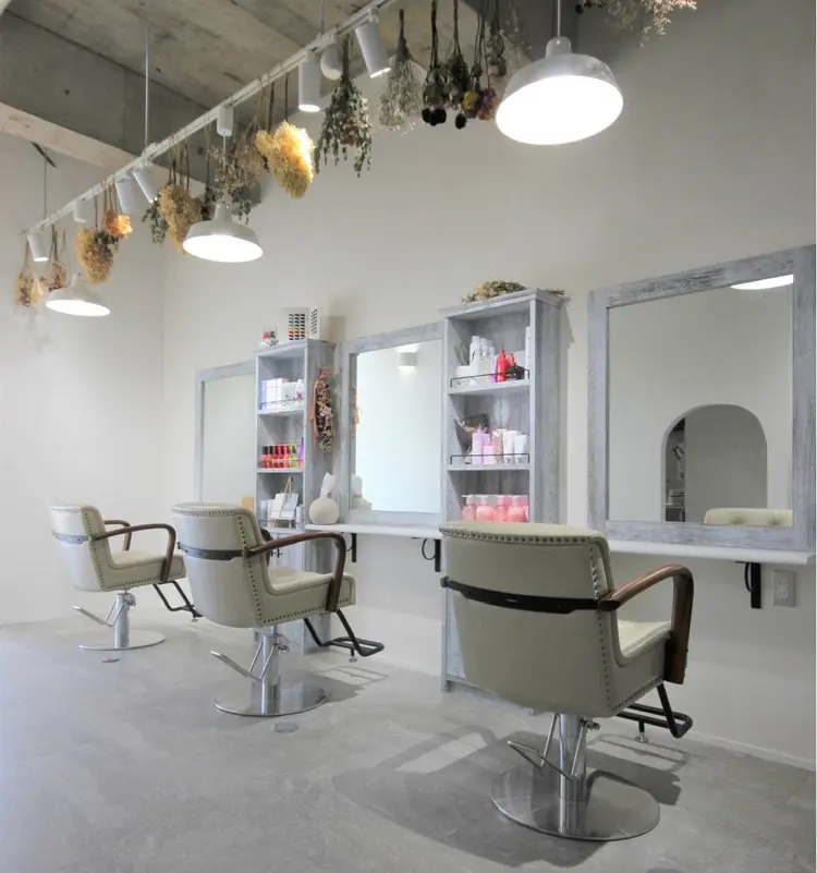 alm.の内観・外観2