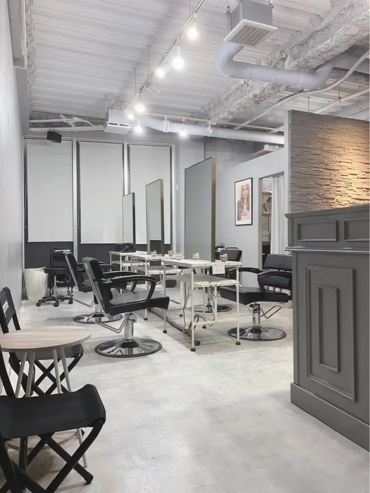 HOODSの内観・外観1