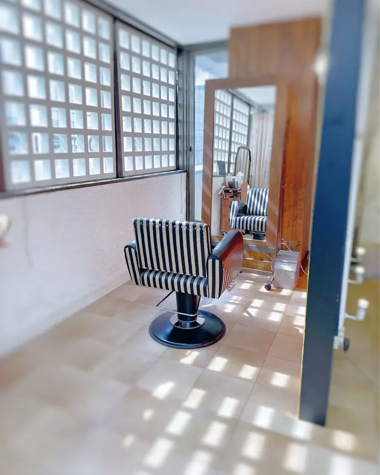 WHALE hair salonの内観・外観1