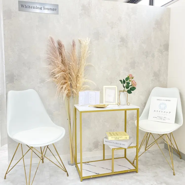 ホワイトニングラウンジ横須賀の内観・外観1