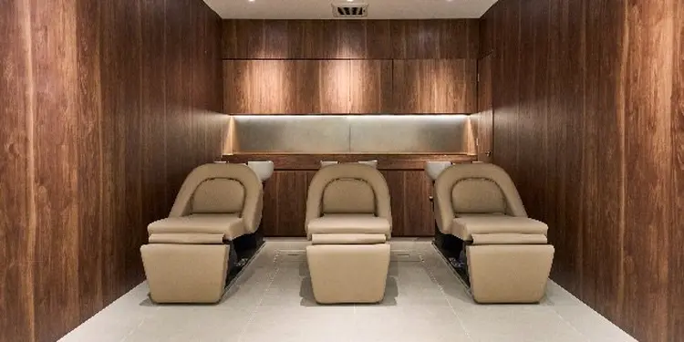 SALOWIN武蔵小杉店の内観・外観1