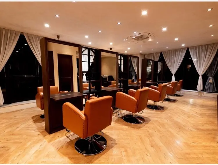 Totia梅田店の内観・外観2