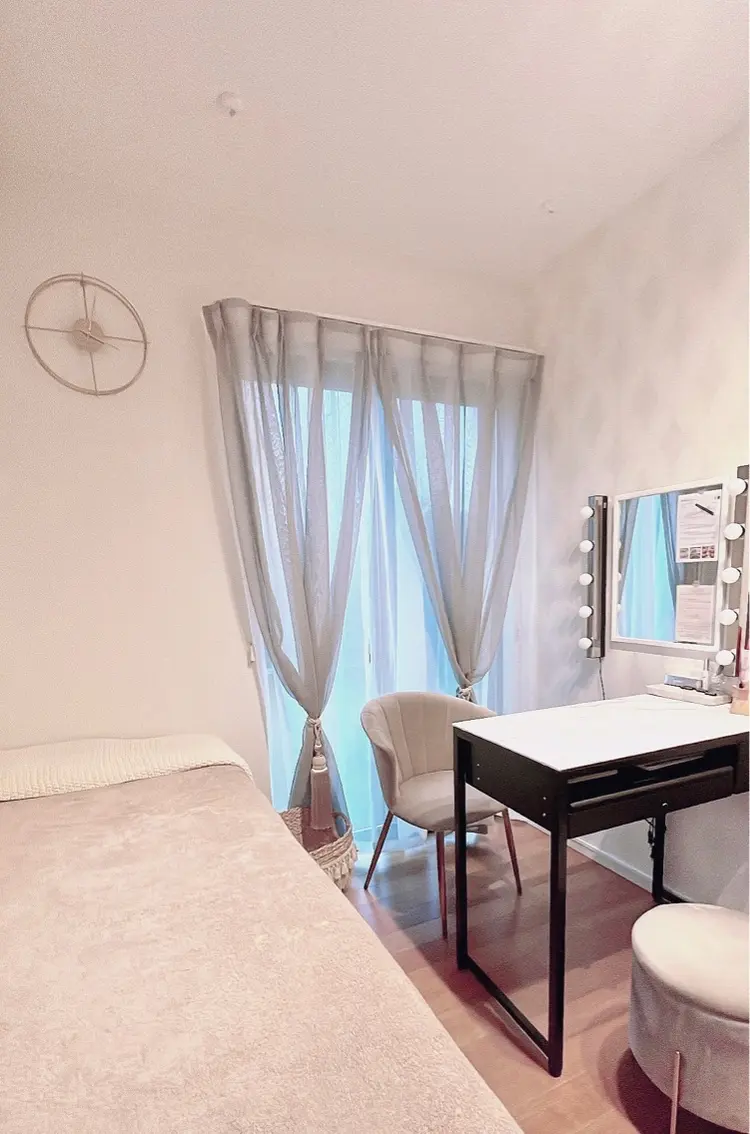 Luana  アイラッシュ& フェイシャルの内観・外観1