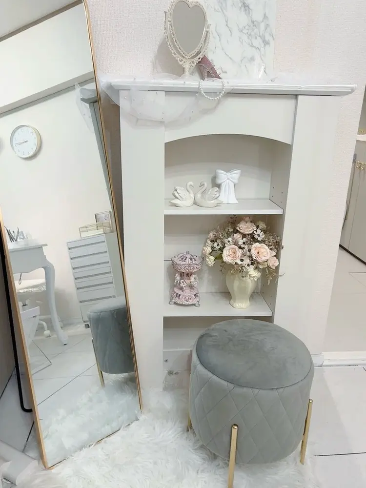 A nailの内観・外観2