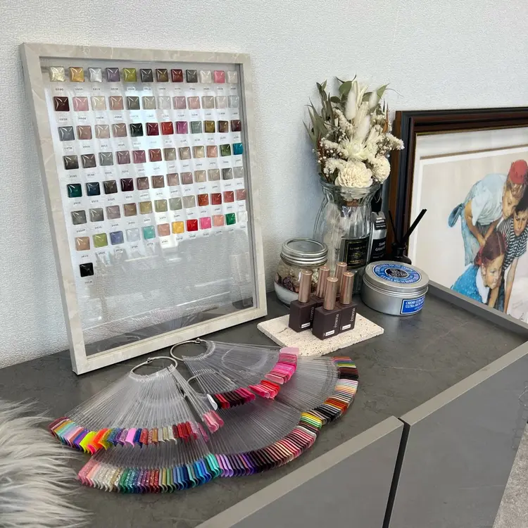 Poney Nailの内観・外観2