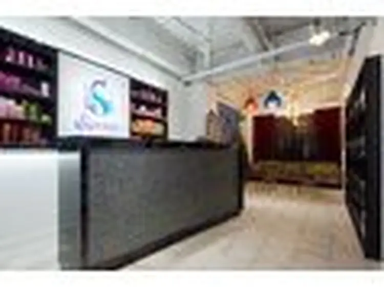 signhairの内観・外観1
