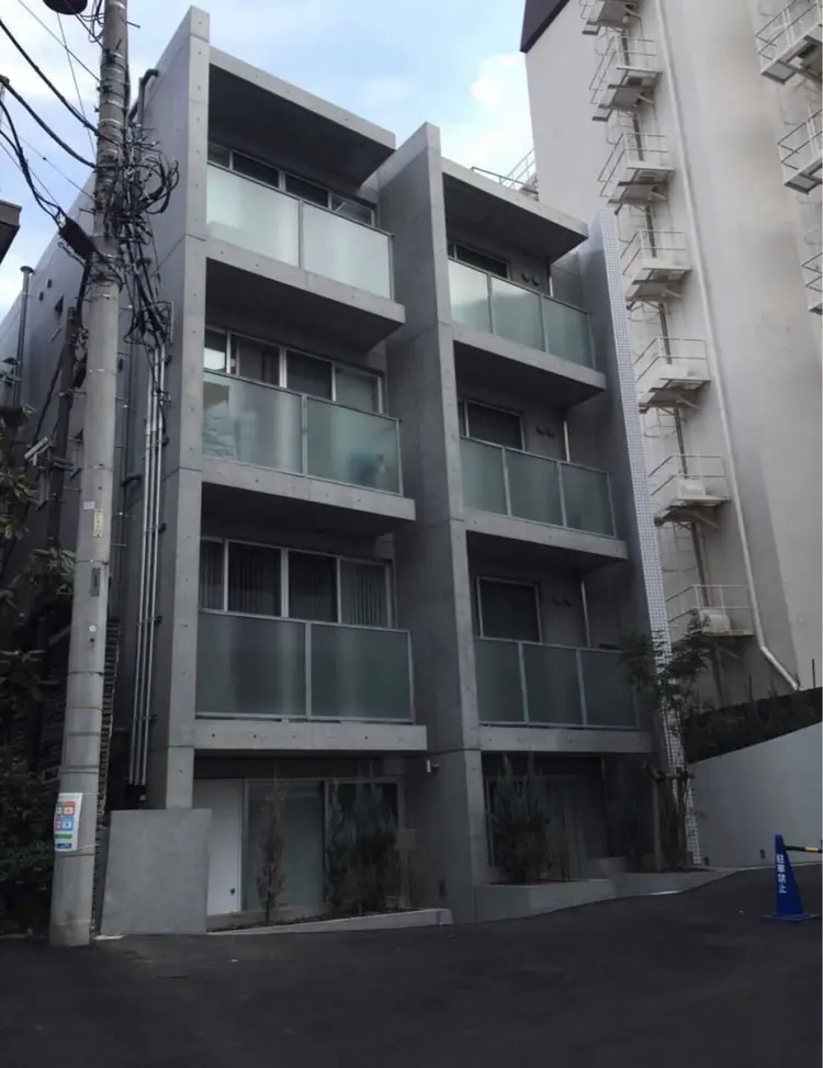 Bellega 六本木店の内観・外観1