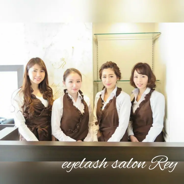 eyelash salon Rey姪浜店の内観・外観1
