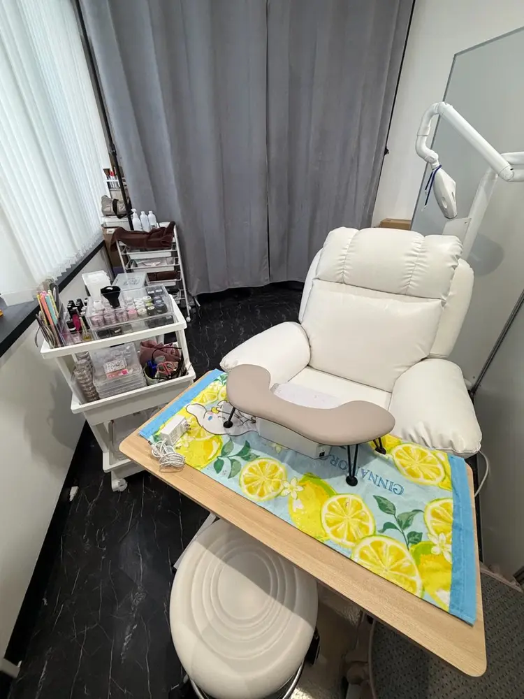 MARIRIKA NAILの内観・外観1