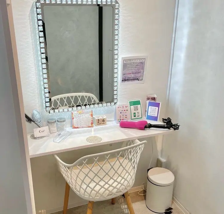 cueの内観・外観3