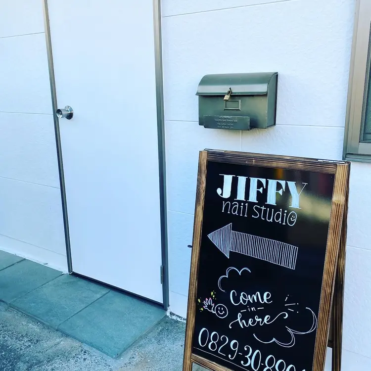 JIFFYの内観・外観1