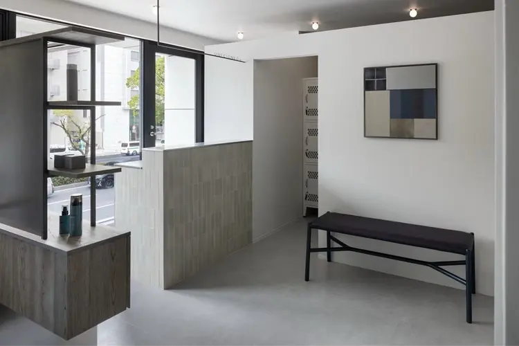 UNFEIGNED02の内観・外観2