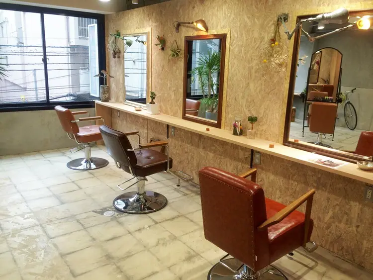 niche(ニーチェ)の内観・外観1