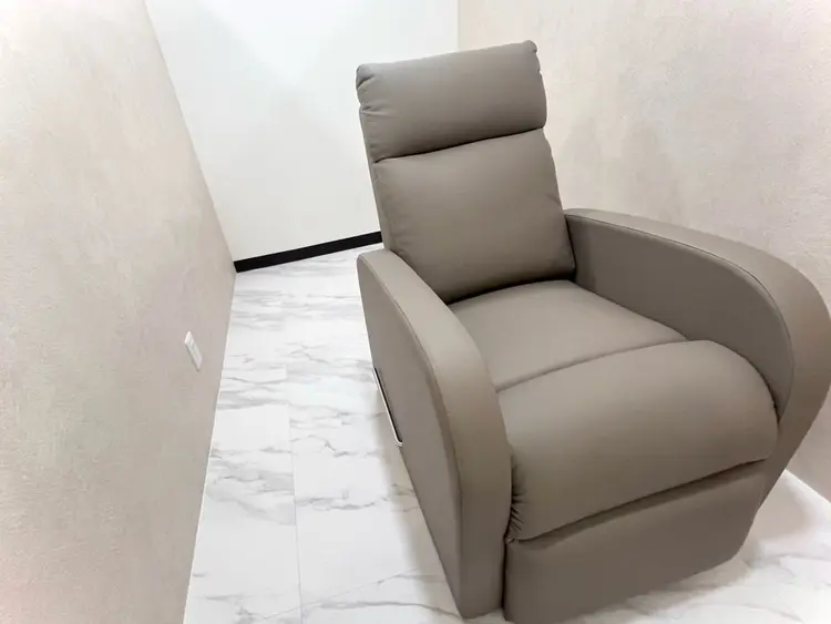 眉毛アイブロウ&まつ毛パーマiena渋谷/パリジェンヌ/眉毛まつげパーマ/眉毛アイブロウの内観・外観2