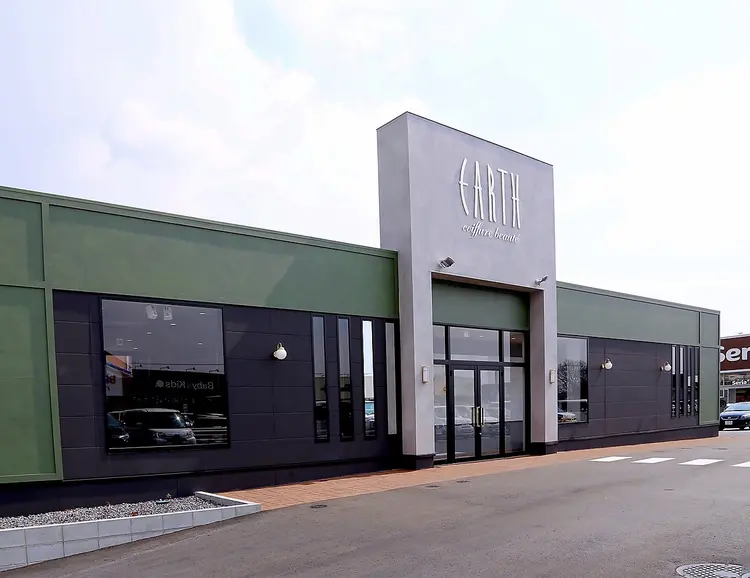 EARTHみどり店の内観・外観1