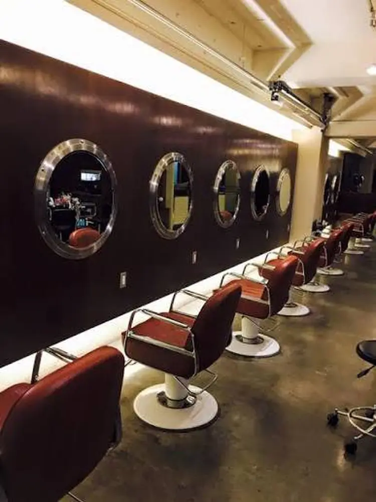 356の内観・外観2