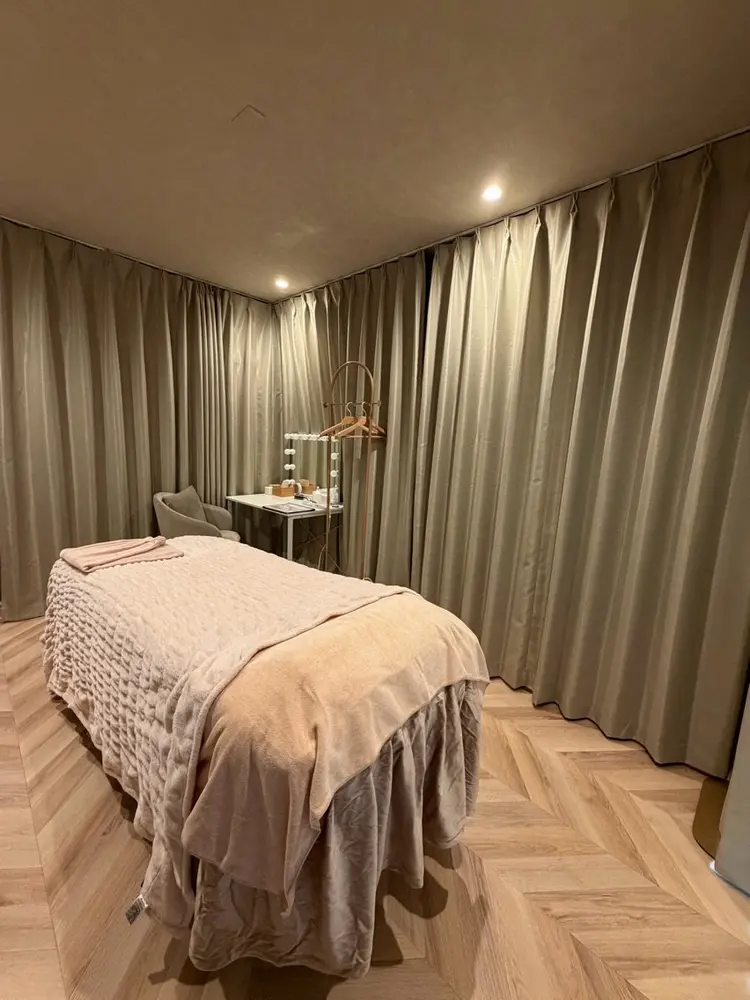 小顔/たるみ/黒ずみ除去専門サロン/SONA 大和西大寺店の内観・外観3