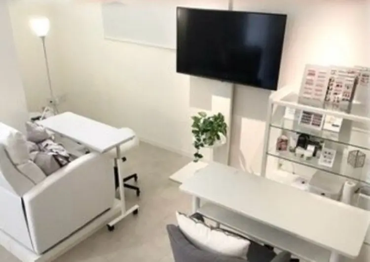 salone Regina 【サローネ　レジーナ】の内観・外観2