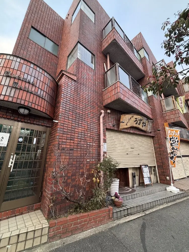 Basea nailsの内観・外観2