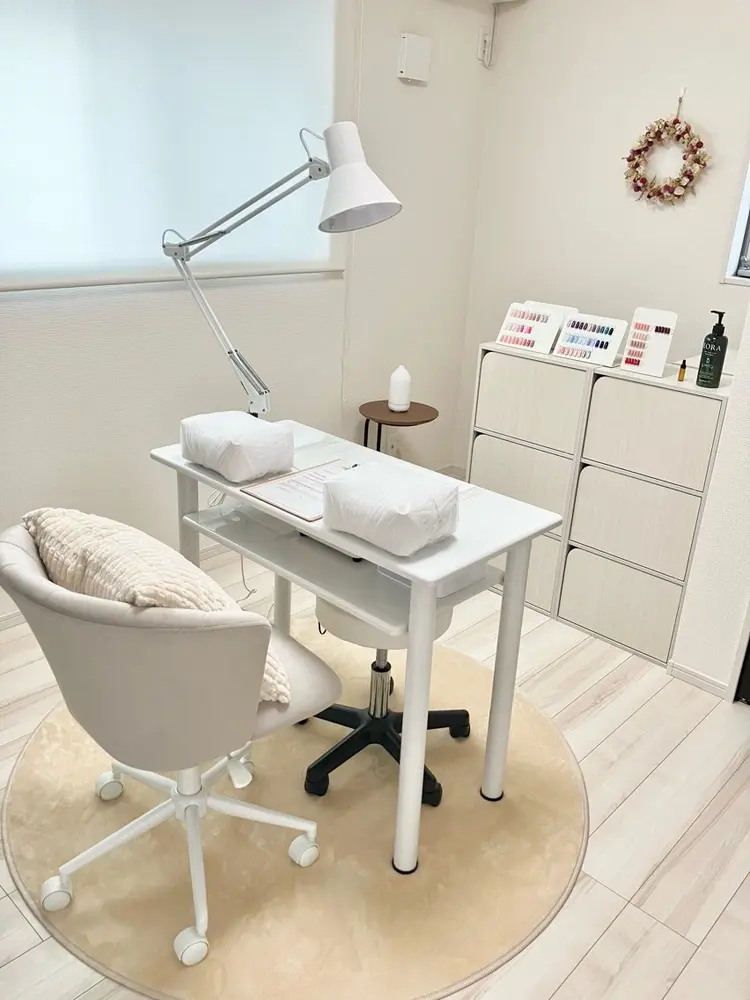 ネイルサロン　メニコの内観・外観2