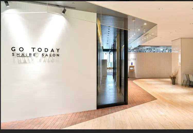 GO TODAY SHAiRE SALON 梅田店の内観・外観2