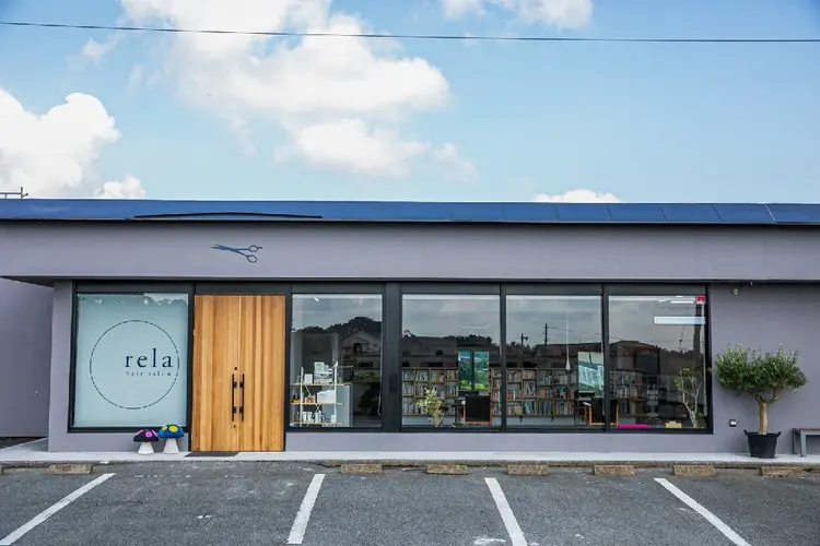 rela hairsalonの内観・外観2