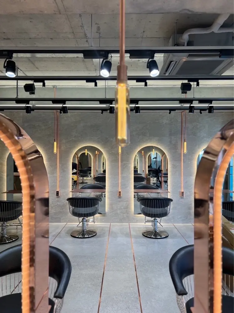 髪質改善サロンREELの内観・外観1