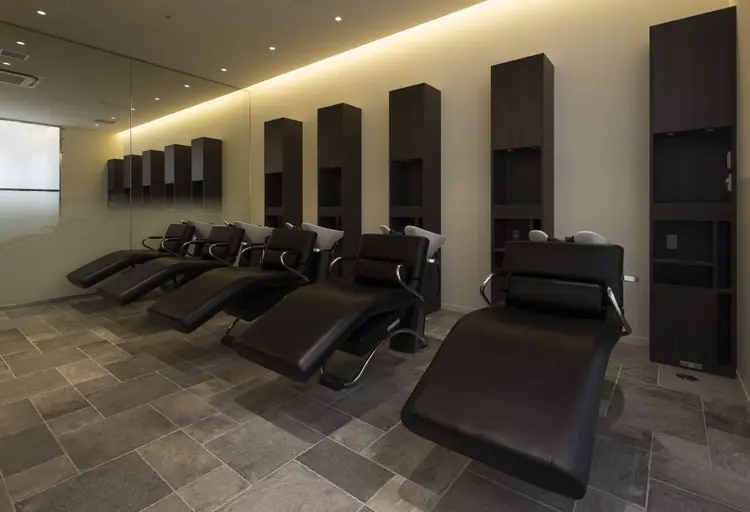 ZELE AVEDA イオンモール与野の内観・外観3