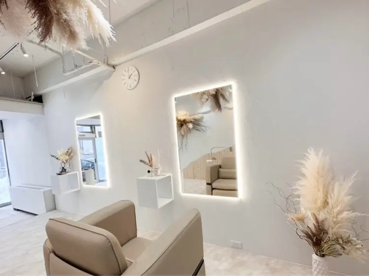 Mew&【ミュウアンド】の内観・外観1