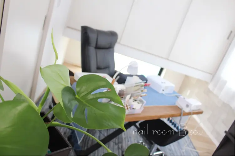 nail room   Bisouの内観・外観1