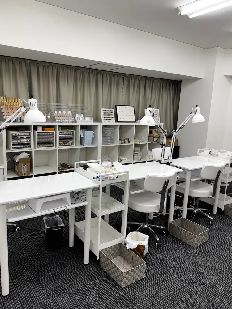 Rosella Nail Salonの内観・外観1