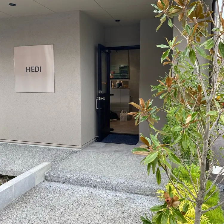 HEDIの内観・外観2