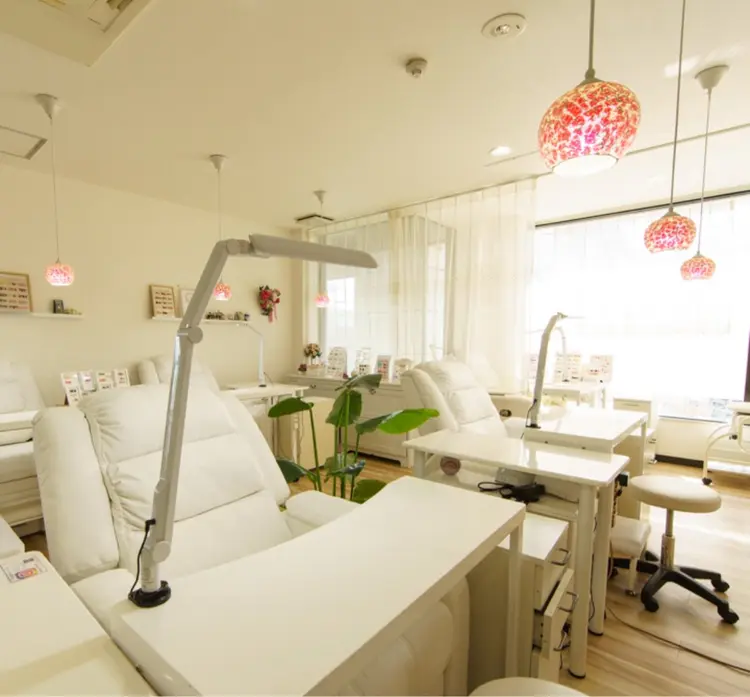 nail salon＆school feliceの内観・外観1