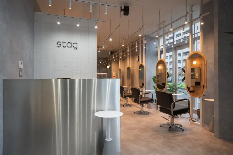 アグヘアースタッグの内観・外観2