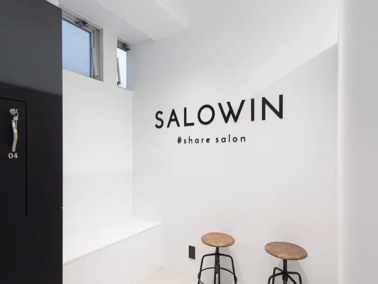 SALOWIN 原宿 IL Salice ３Fの内観・外観1