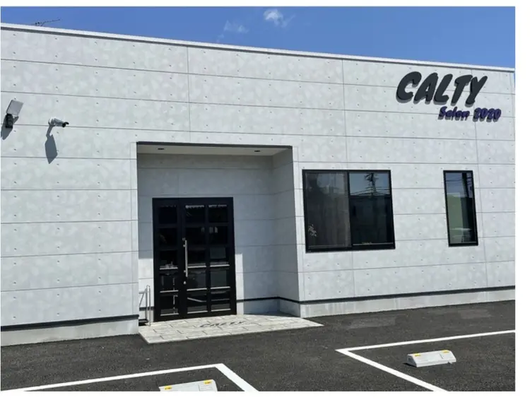 CALTY JAPANの内観・外観1