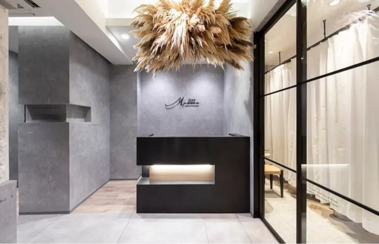 ～lynn～Moana by HEADLIGHT 武蔵小杉２号店【リン モアナ バイ ヘッドライト】の内観・外観1