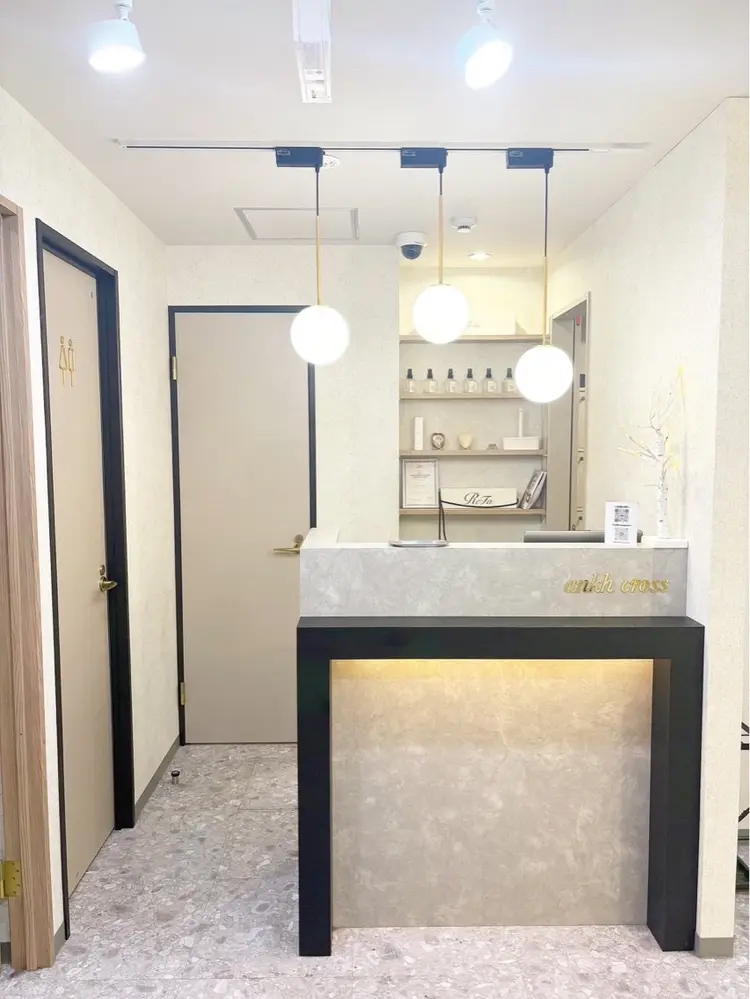 ANKHCROSS新宿店【アンククロス】の内観・外観1