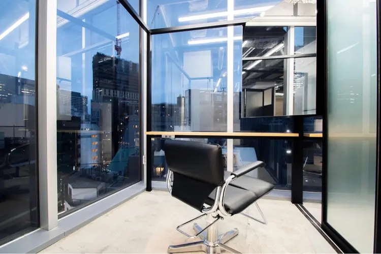 DX  share salon渋谷の内観・外観1