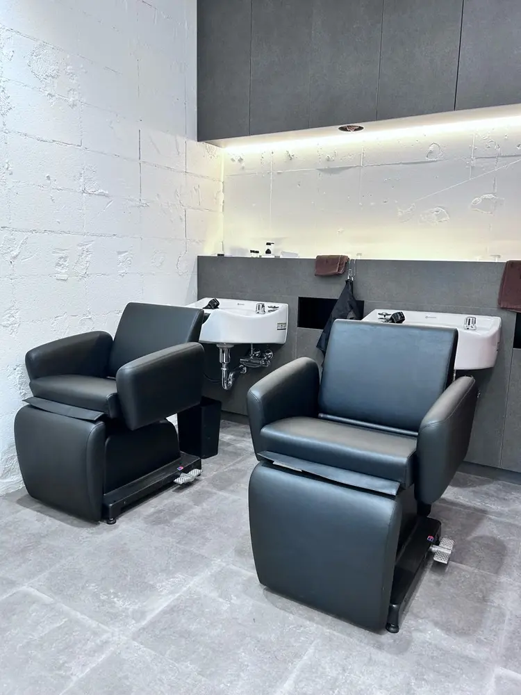 AMBERGLEAM Hair&Cloth Yogaの内観・外観2