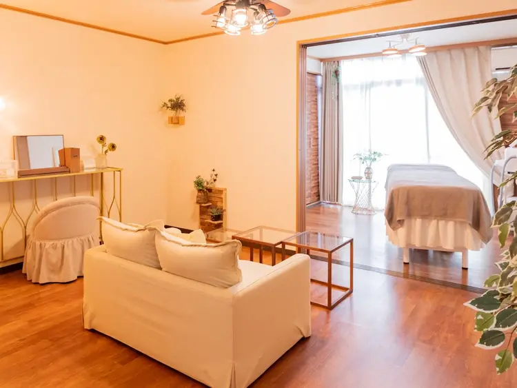 CHICIELの内観・外観1